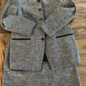 Talbots Black Suit Skirt and Blazer Size Petite 10 Never Worn